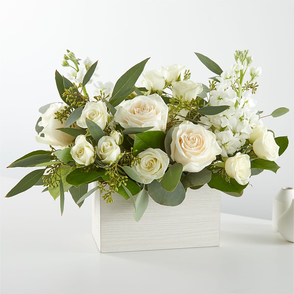 Fresh Linen Box Bouquet – Flowersdirect.net, Tontitown AR
