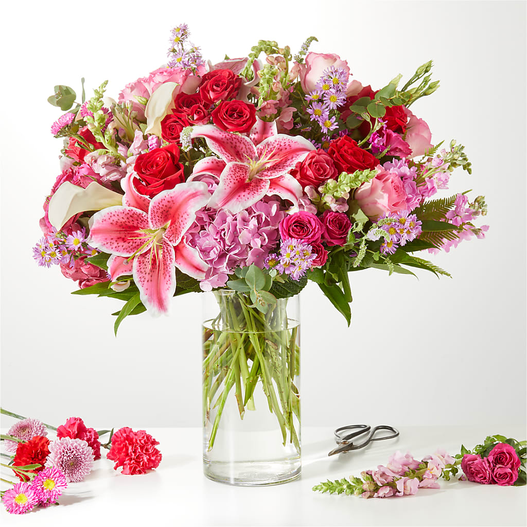Swooning Over You - A Luxury Florist Original – Flowersdirect.net, Tontitown AR