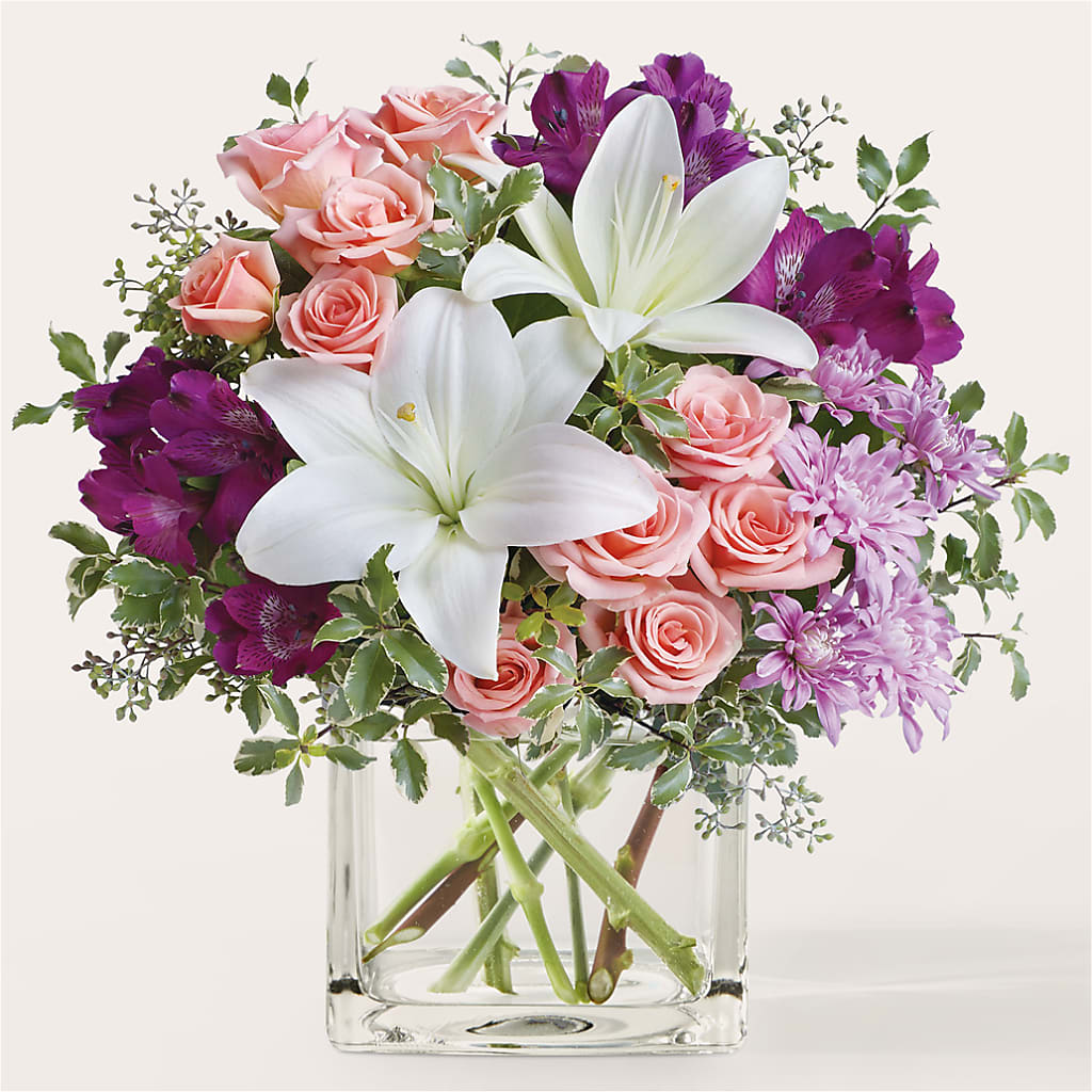 Mani Pedi Bouquet – Flowersdirect.net, Tontitown AR