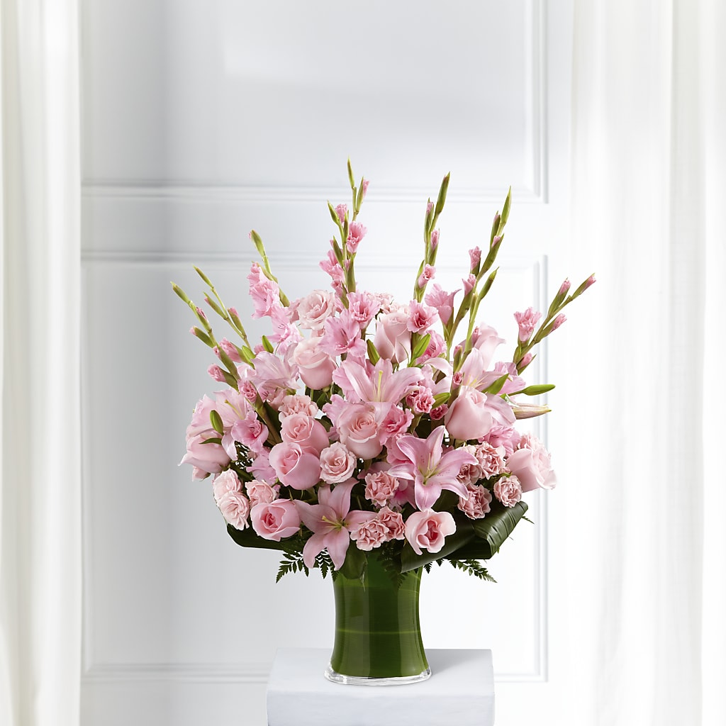 Lovely Tribute Bouquet – Flowersdirect.net, Tontitown AR