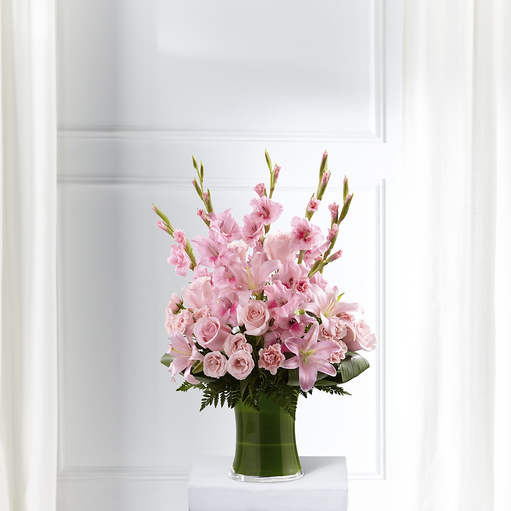 Lovely Tribute Bouquet – Flowersdirect.net, Tontitown AR