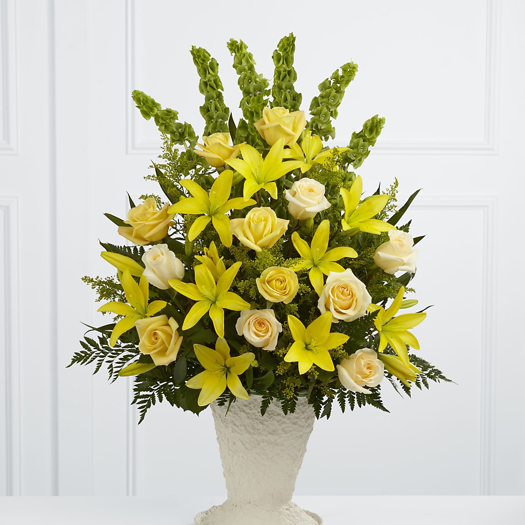 Golden Memories Arrangement – Flowersdirect.net, Tontitown AR