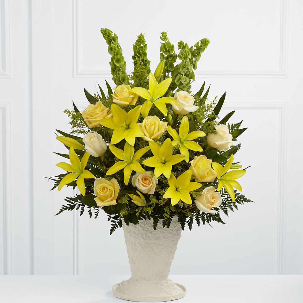 Golden Memories Arrangement – Flowersdirect.net, Tontitown AR