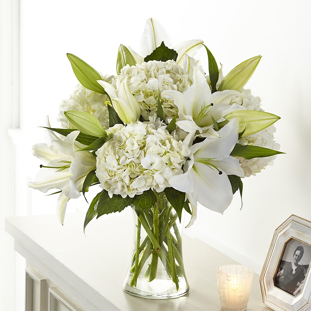 Compassionate Lily Bouquet – Flowersdirect.net, Tontitown AR