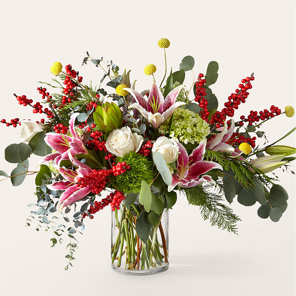 Berry & Bright Bouquet – Flowersdirect.net, Tontitown AR
