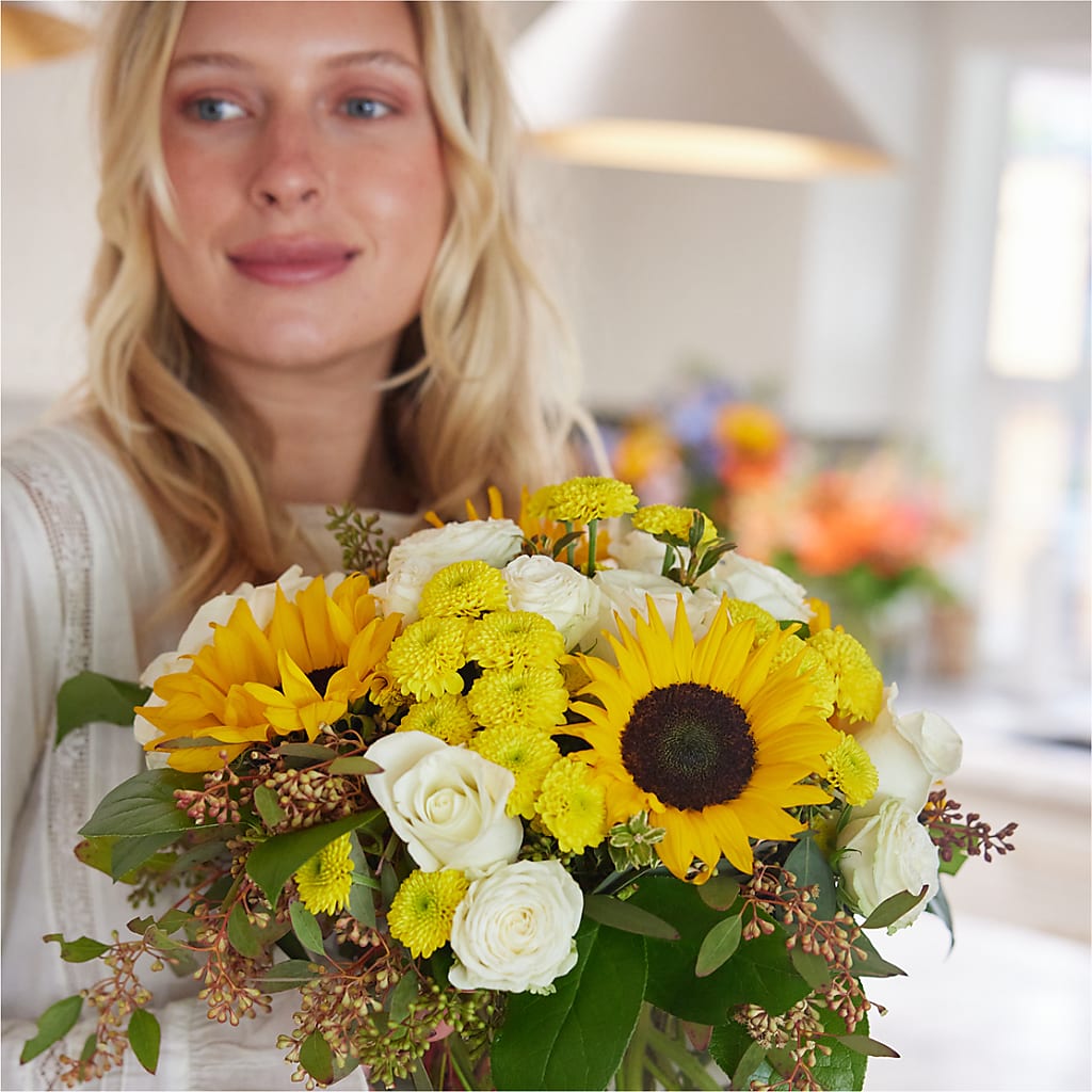 Luminous Morning Bouquet –  Flowersdirect.net, Tontitown AR
