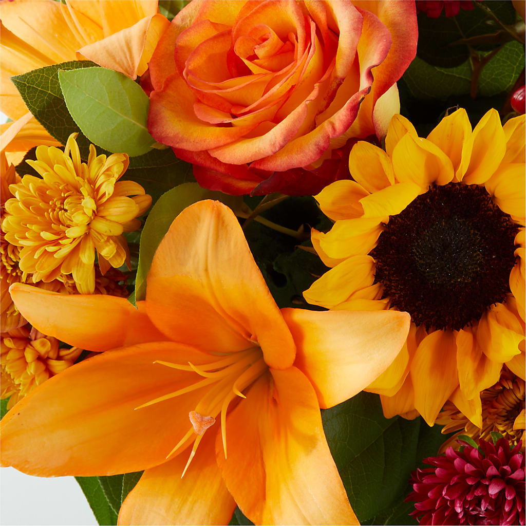 Grateful Centerpiece –  Flowersdirect.net, Tontitown AR