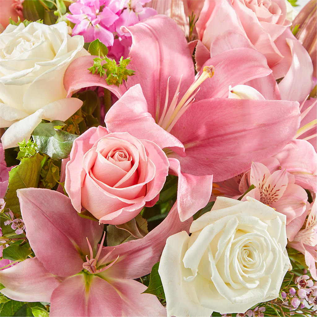 Ethereal Beauty Bouquet –  Flowersdirect.net, Tontitown AR