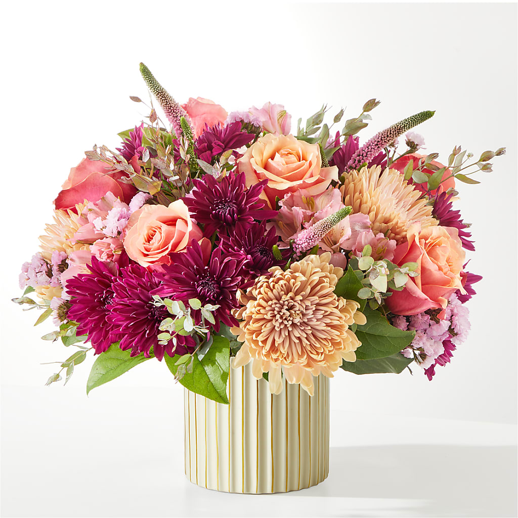 Berry Cobbler Bouquet with Ivory Vase –  Flowersdirect.net, Tontitown AR