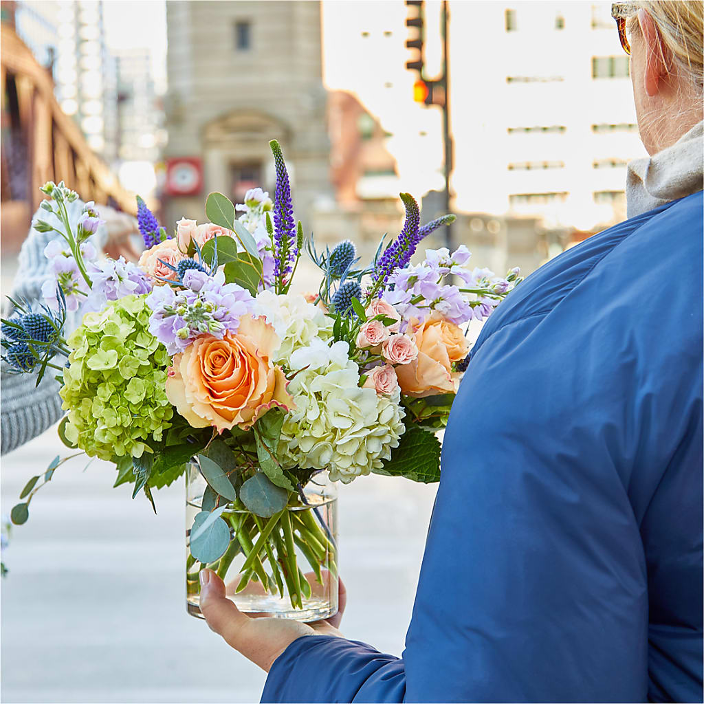 Porch Swing Bouquet –  Flowersdirect.net, Tontitown AR
