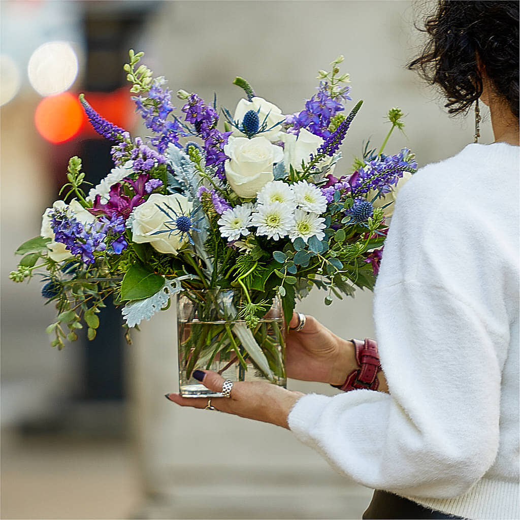 Shooting Star Bouquet –  Flowersdirect.net, Tontitown AR