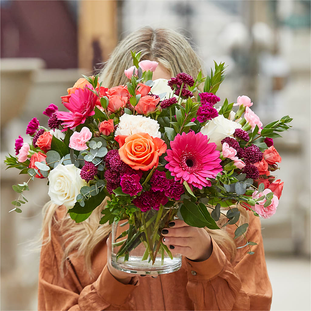 Smell the Roses Bouquet –  Flowersdirect.net, Tontitown AR