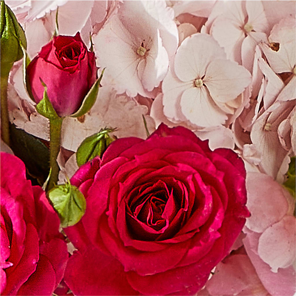 Glitz & Glam Bouquet –  Flowersdirect.net, Tontitown AR